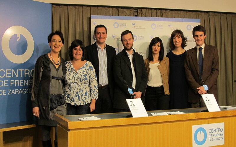 En la presentación de uno de sus libros en la sede de la Asociación de Periodistas de Aragón En la presentación de uno de sus libros en la sede de la Asociación de Periodistas de Aragón